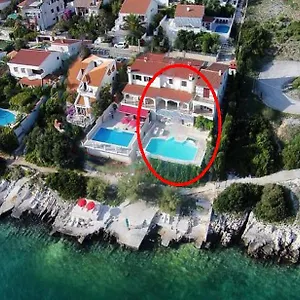 Apartment Marija, Seget Vranjica