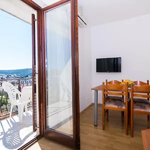 Apartment Jozic, Seget Vranjica